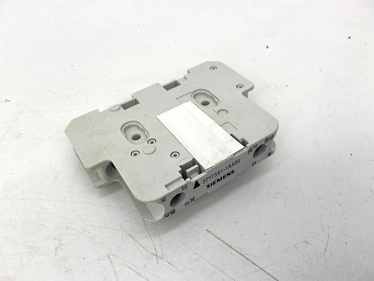 New Siemens 3TY7561-1AA00 Auxiliary Switch Block for Contactors 1NO & 1NC No Box