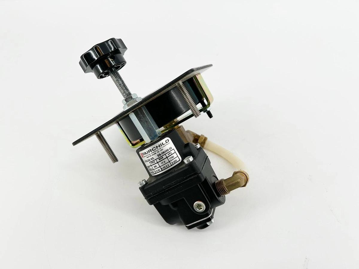 New Fairchild PL530R3015 Pressure Regulator Indicating Station