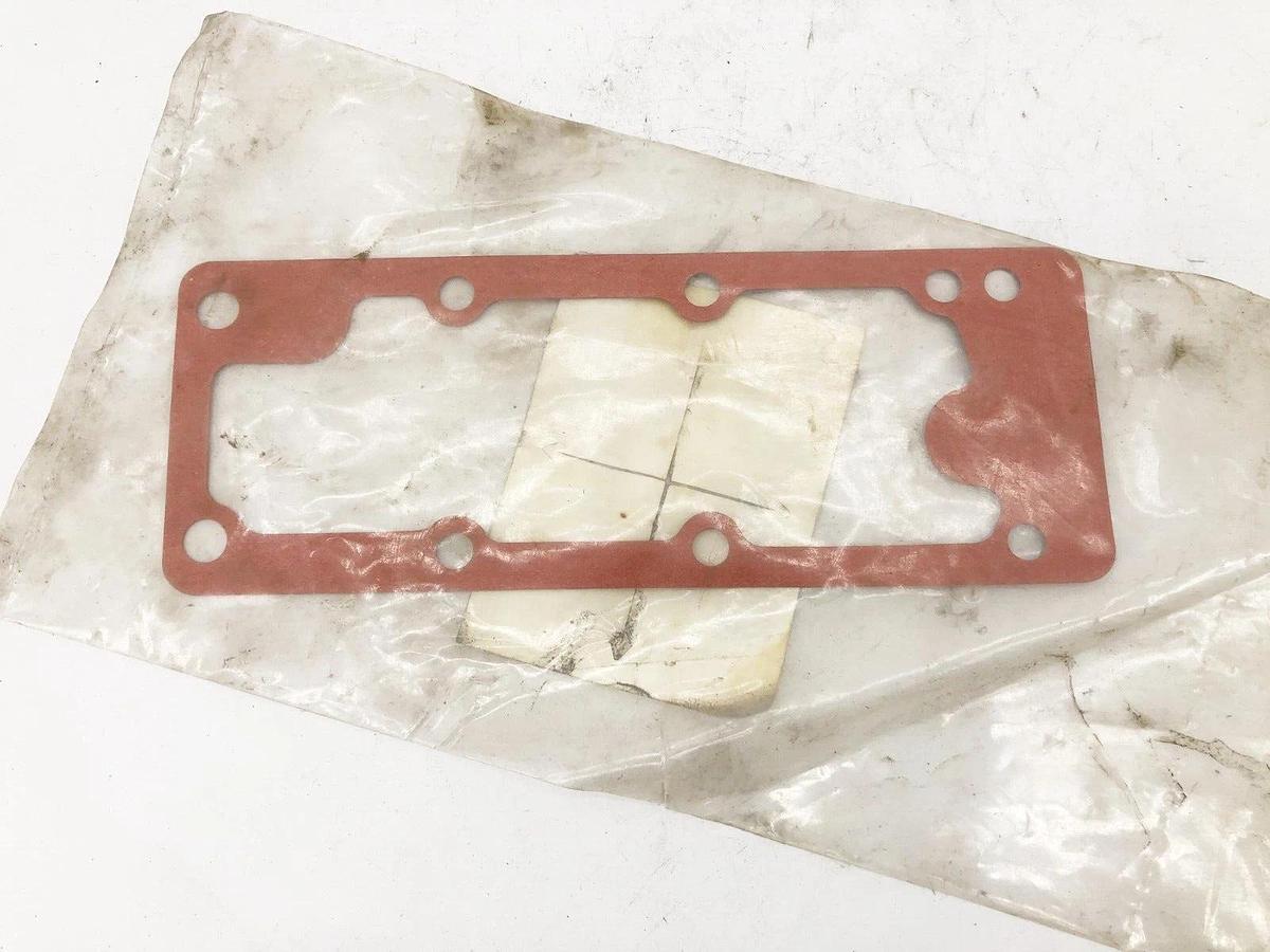 New Perkins 3684R005 Water Pump Plate Gasket