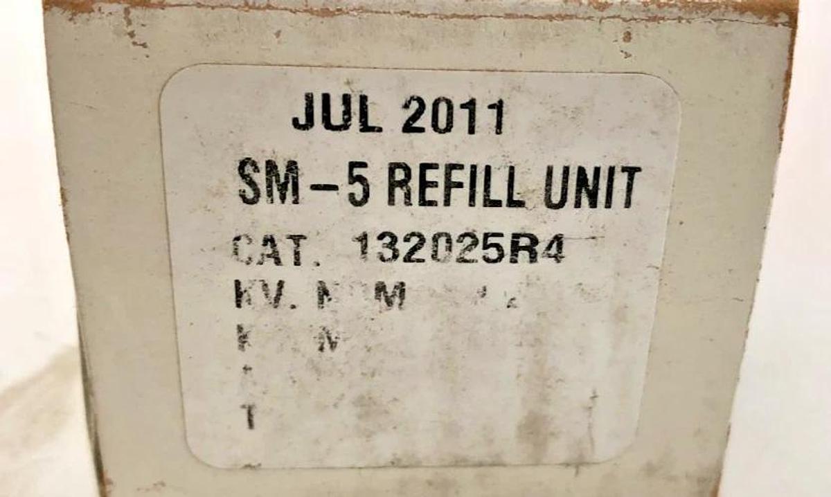 New S&C Electric 132025R4 Fuse 15E Amp 14.4KV SM-5 Refill Unit