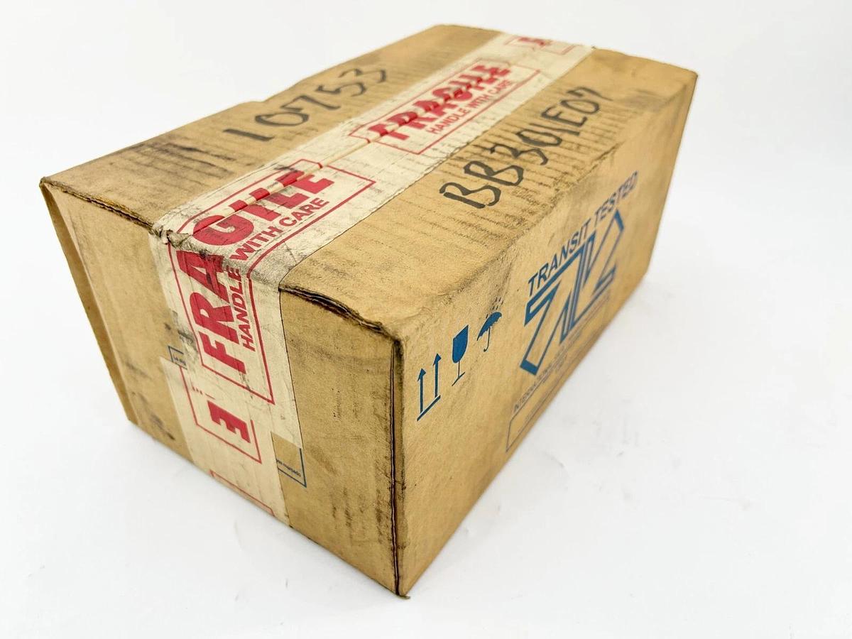 New Square D FA32030 Circuit Breaker 30A 3P 250V 50/60Hz Sealed
