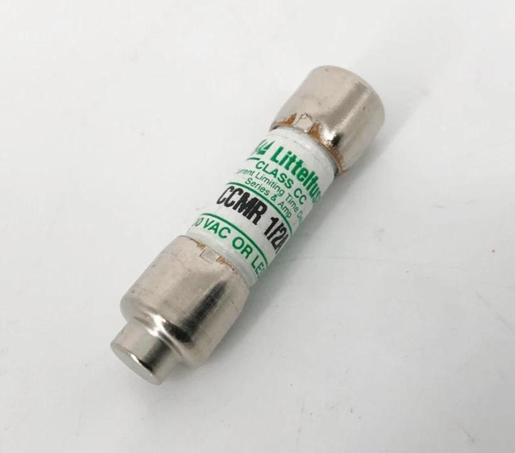 Lot of 4 New Littelfuse CCMR 1/2A Time Delay Fuses 1/2A 600VAC Class CC - No Box