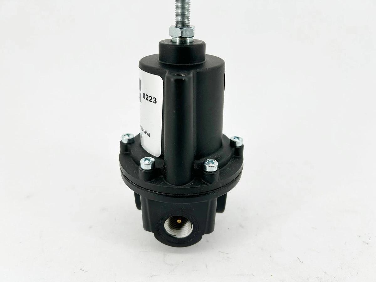 New Parker P3RA10243 Precision Regulator 0-60psi 3/8" NPT 500psi Max