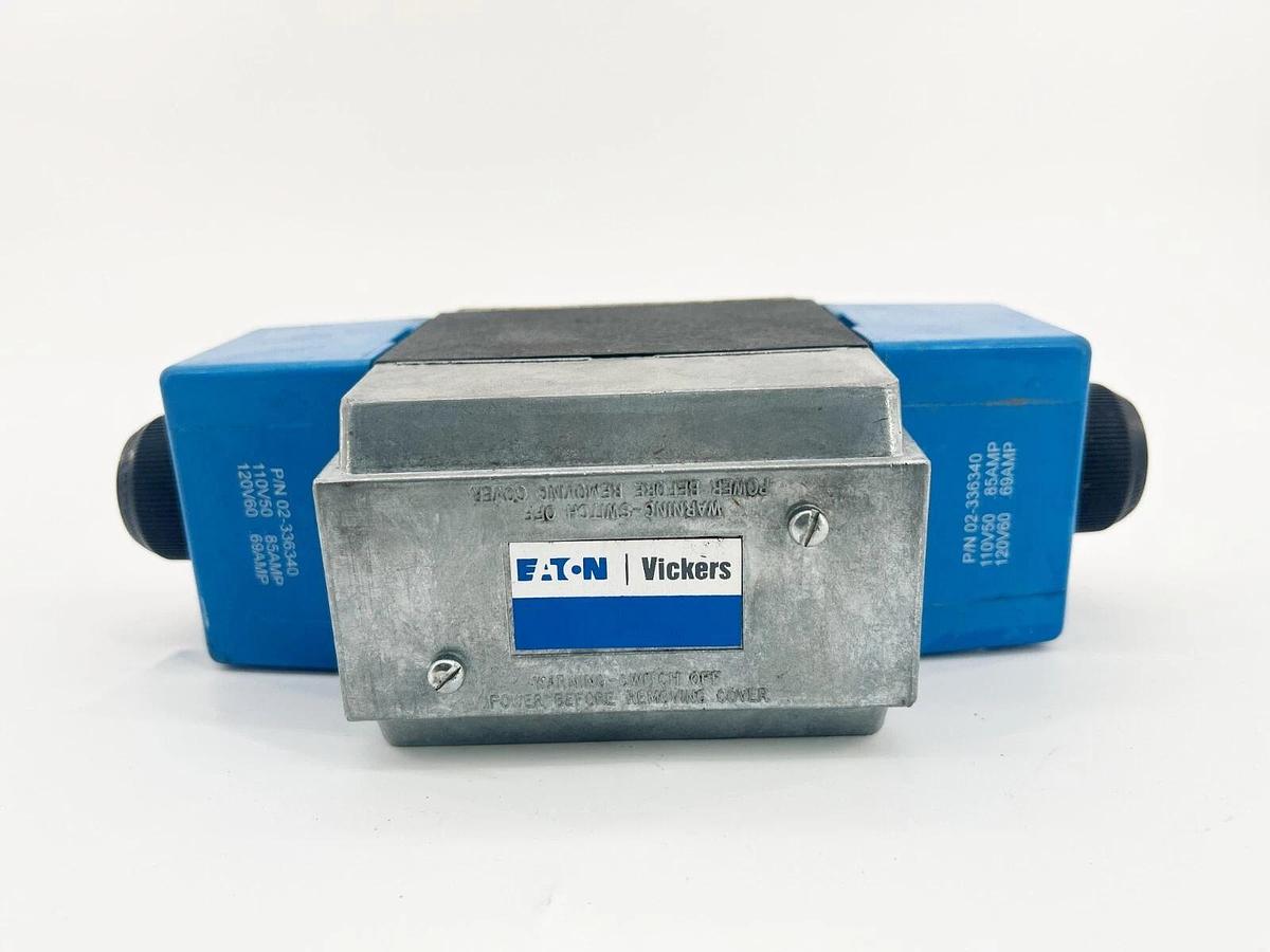 New Eaton DG4V4-012C-M-W-B5-10 Solenoid Valve 4500PSI 310Bar 02-337076 - No Box