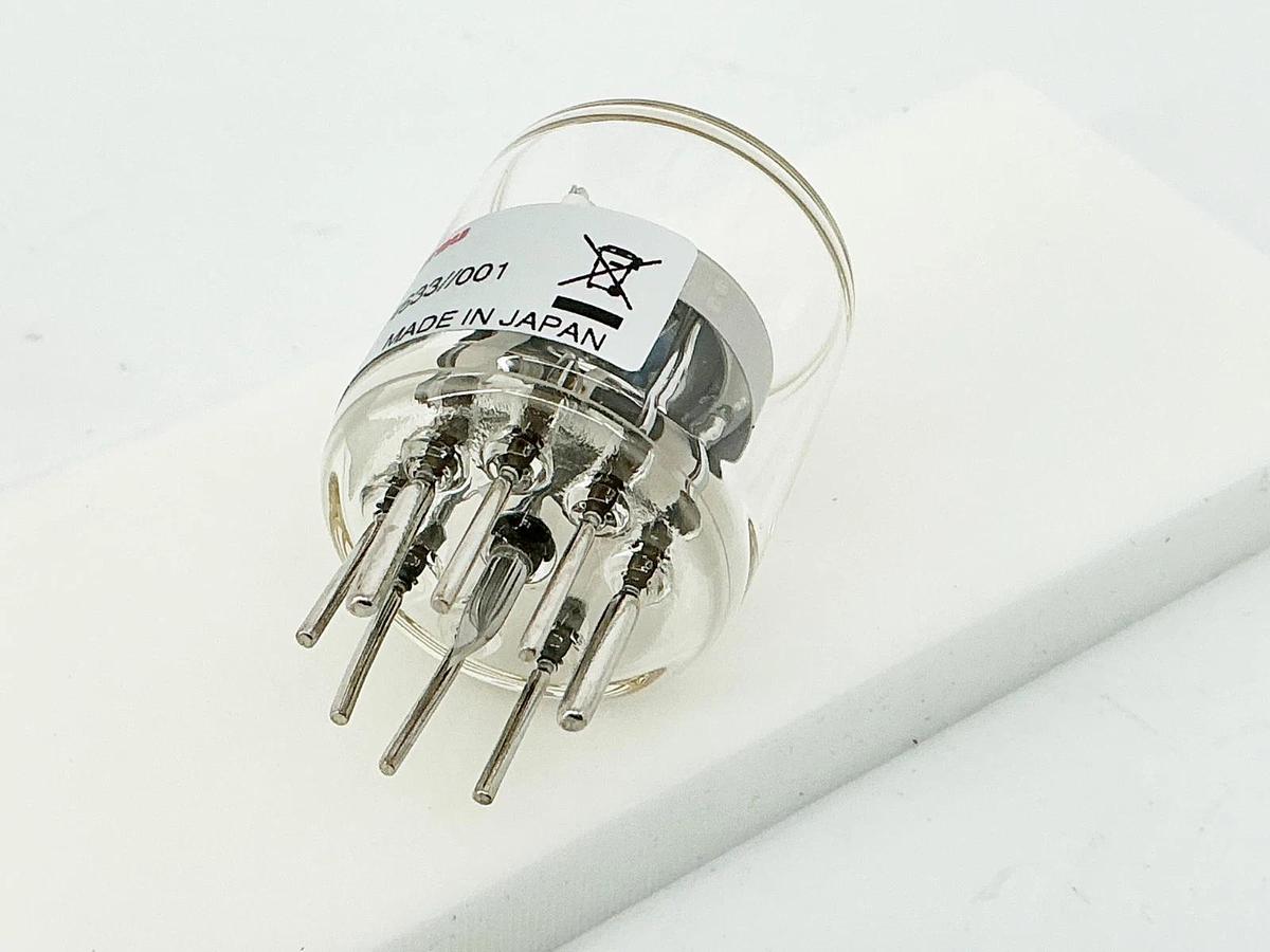 New Hamamatsu L4633 001 Xenon Flash Lamp