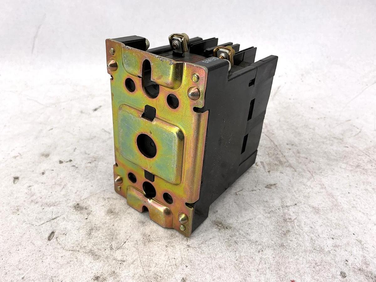 Used Allen Bradley 700-R000A1 Ser B Electrically Held Relay 110/120V 50/60HZ