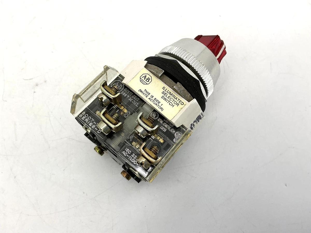 New Allen Bradley 800T-16HR2KB6AX Ser T Illuminated Selector Switch Red 2Pos