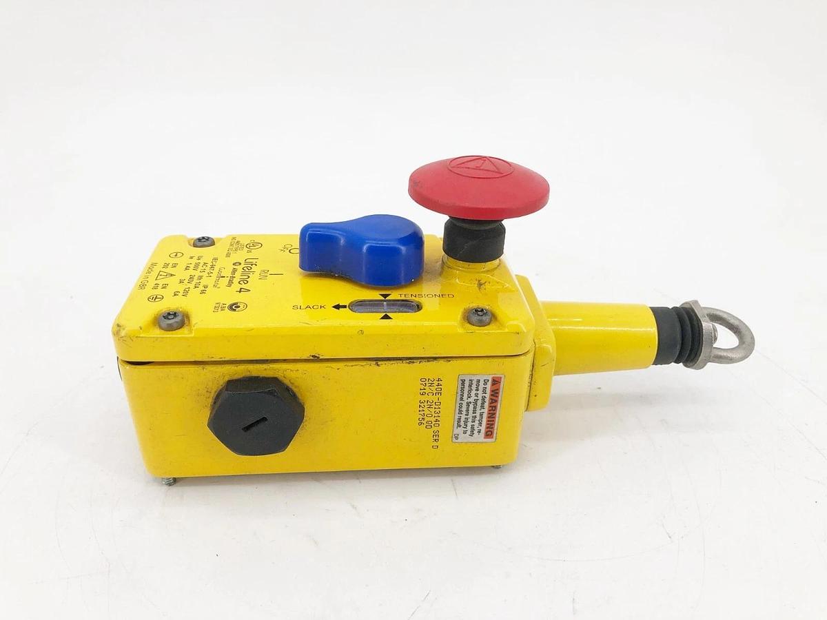 Used Allen Bradley 440E-D13140 Ser. D Guardmaster Safety Switch Lifeline 4