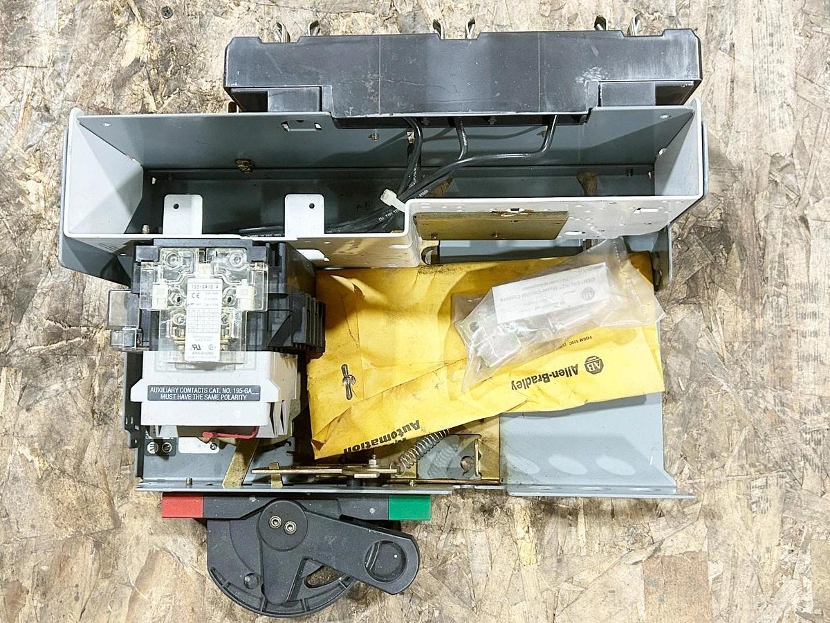 New Allen Bradley 2112B-ZDCD-7FA2F-24J-40-79U-9018 Fusible Combination Starter