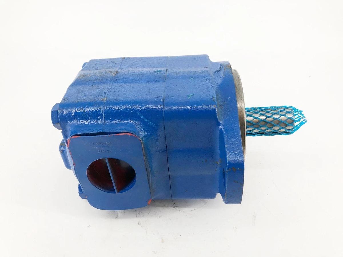 New Vickers 35V30A-1A22R Fixed Displacement Vane Pump 02-137126-1 - No Box