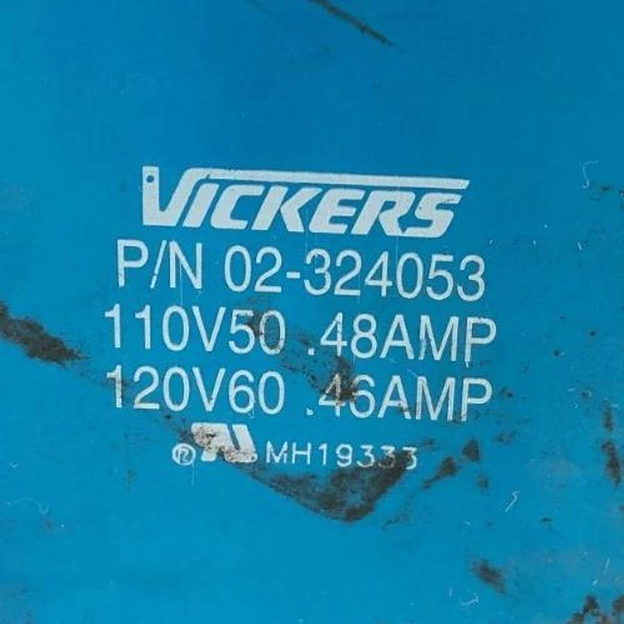 New Vickers DG4V-3S-6C-M-FW-B5-60-EN21 Directional Valve 120V 02-135347 - No Box
