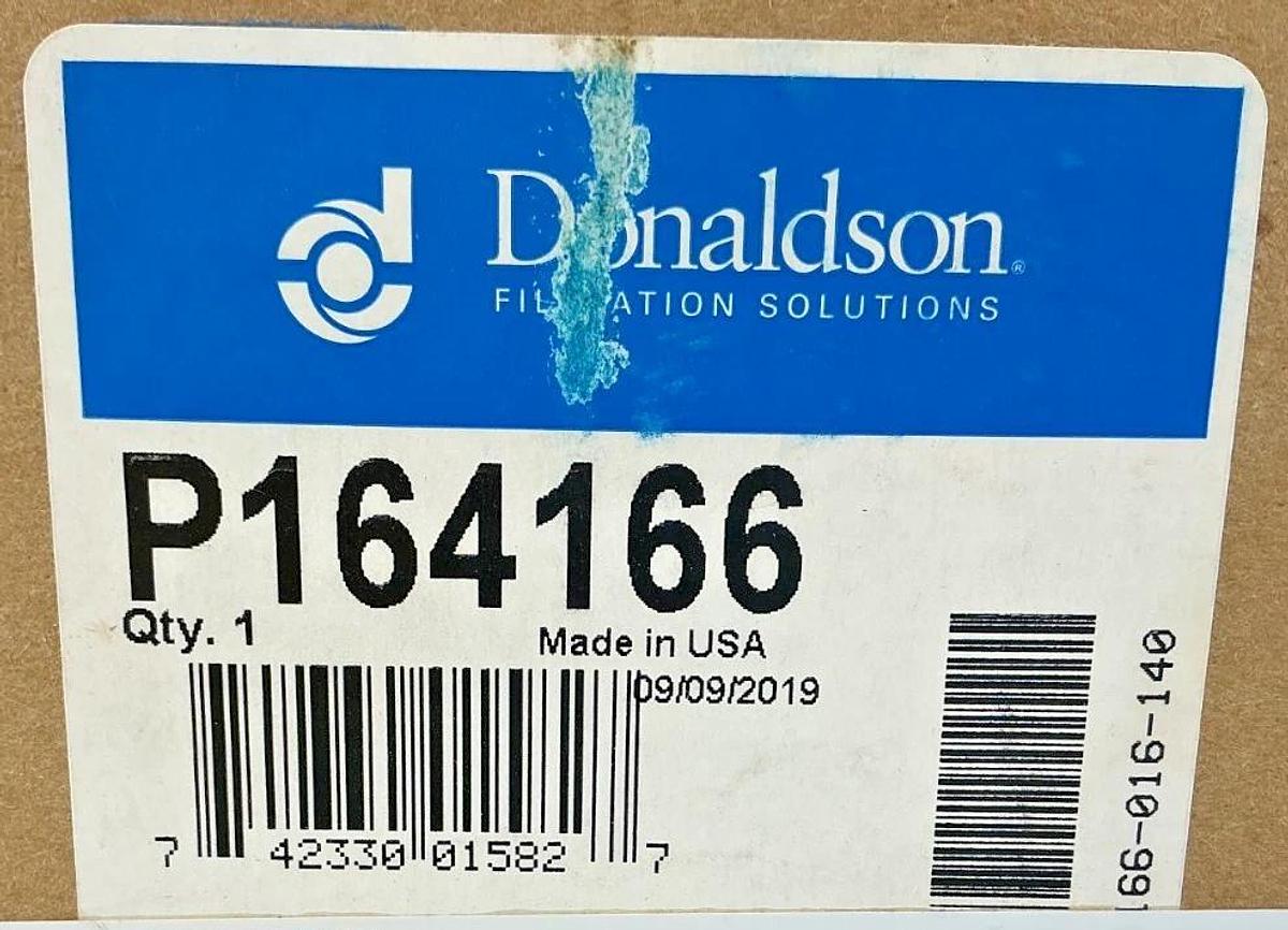 New Donaldson P164166 Hydraulic Filter Cartridge 9-Micron Bust Pressure: 200PSI