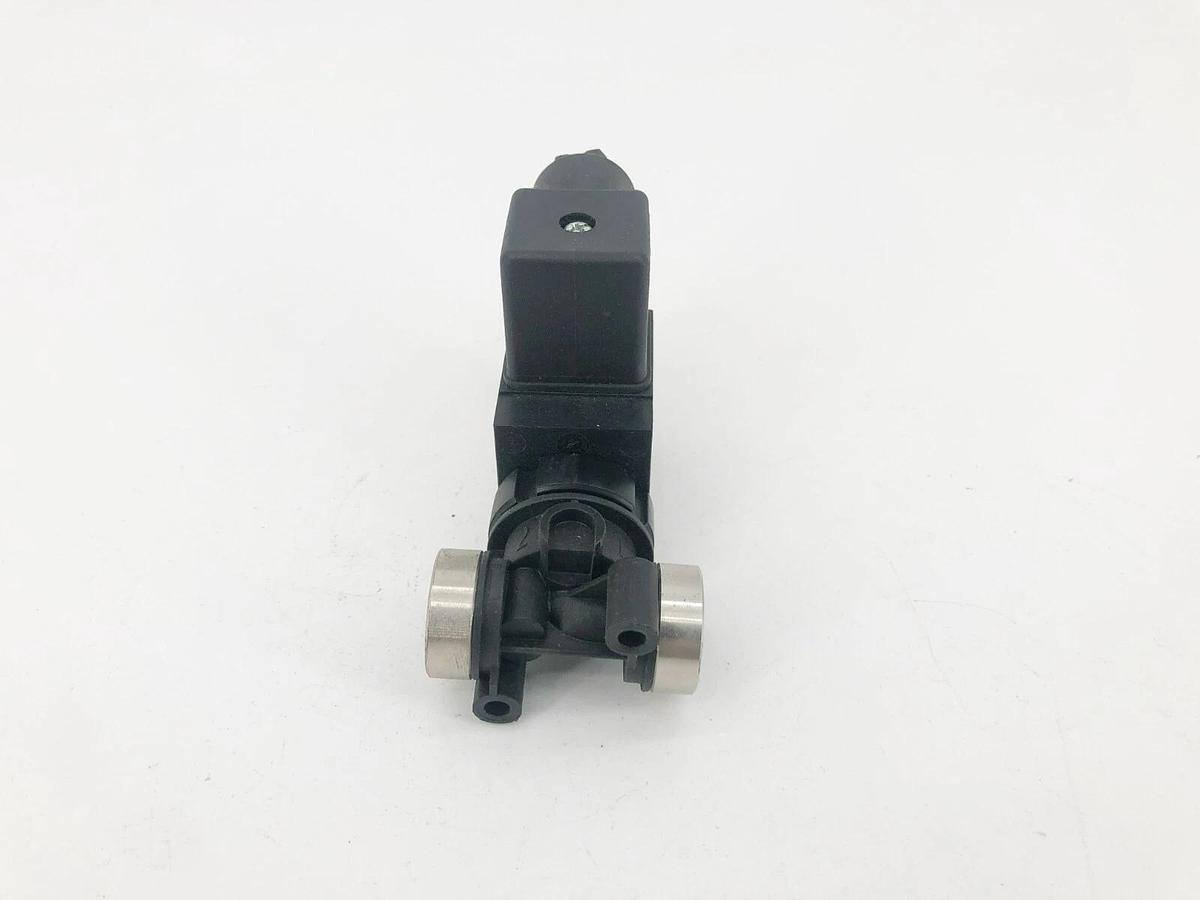 New Nitra DVP-2DC3F-120A Solenoid Valve 2-Way 3/8" NPT 120VAC - No Box