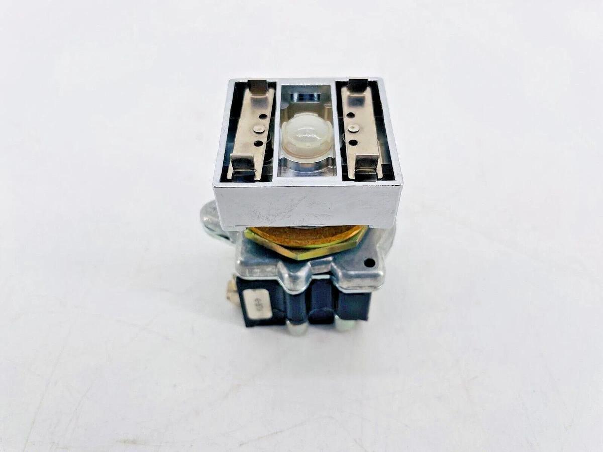 New Cutler Hammer 42-2671A Transformer w/ Pilot Light 120V 6V Lamp