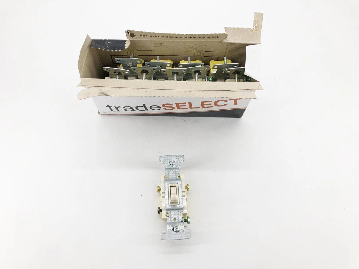 Box of 10 New Hubbell RS315LA Toggle Switches 3-Way 15A 120V GRD