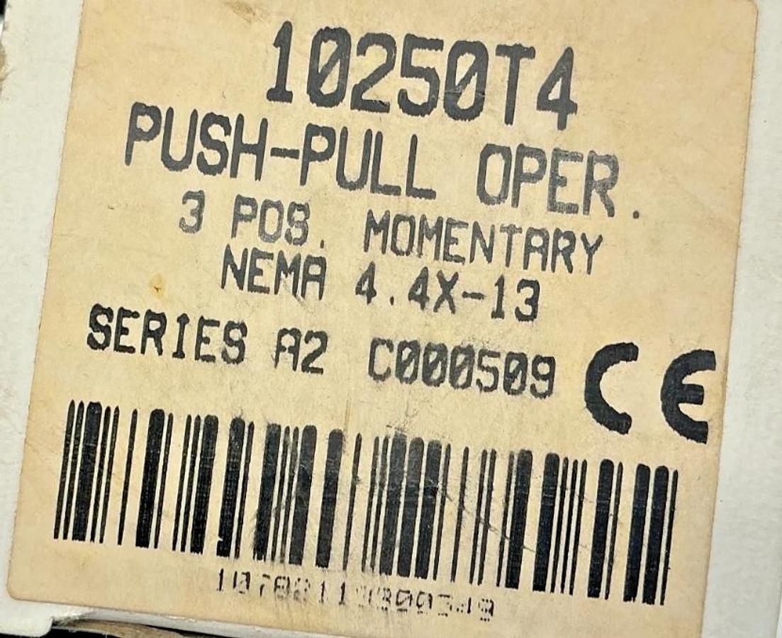 New Cutler-Hammer 10250T4 Ser A2 Push-Pull Oper. 3-Position Momentary