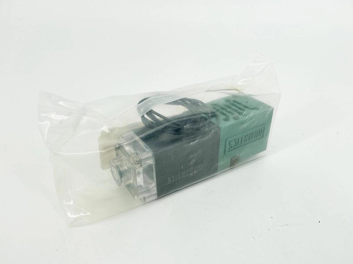 New Numatics 11SAD400B000061 Solenoid Valve 150PSIG -10F-115F 24VDC 6.3W