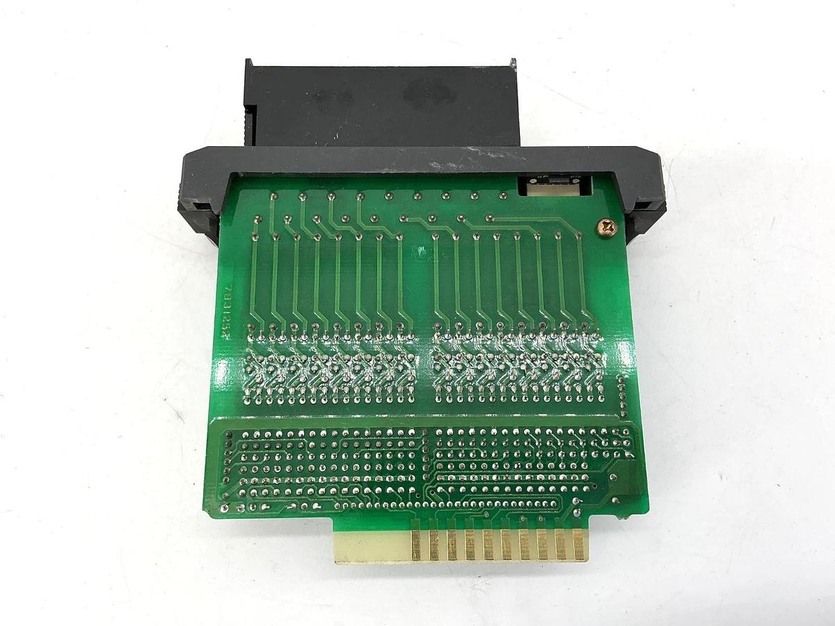 Used Siemens TI305-25N Input Module 115VAC 16-Point 80-265VAC 50/60HZ 8-25mA 305-25N