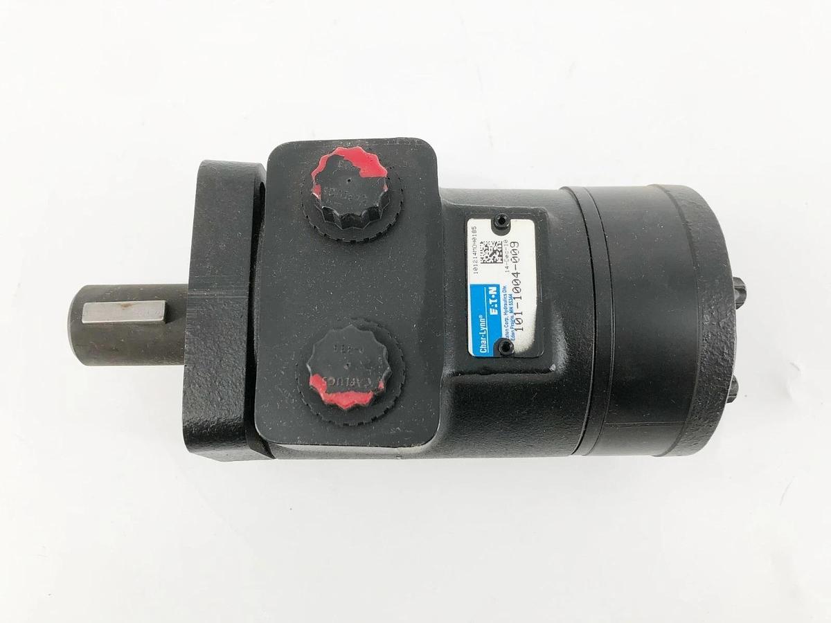 New Eaton Char-Lynn 101-1004-009 Hydraulic Motor 1/2" NPT 353RPM 1650PSI