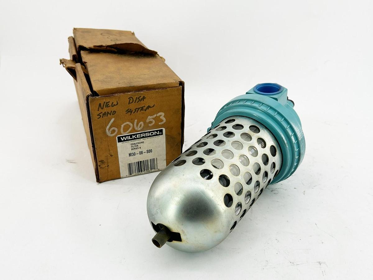 New Wilkerson M30-08-S00 Coalescing Filter 1" NPT Port Size Series B