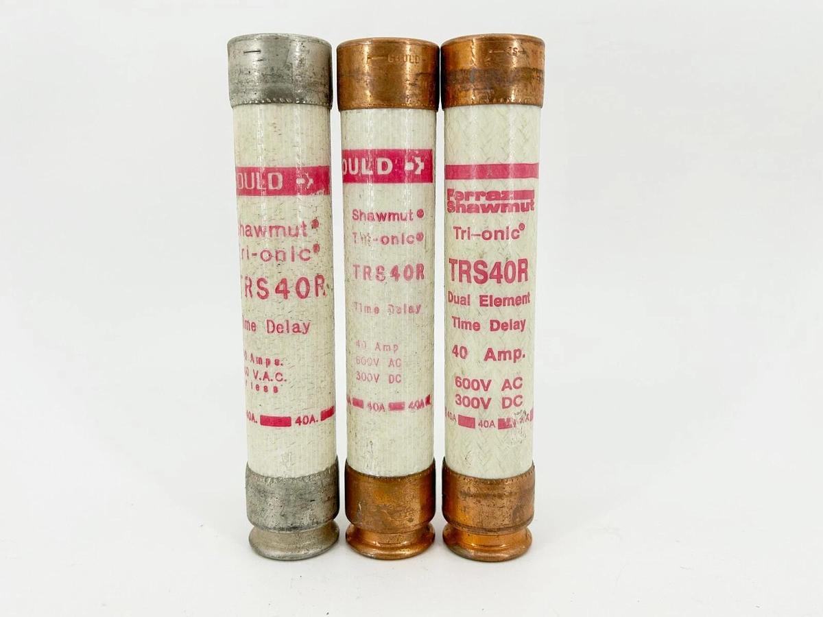 Used Lot of 3 Ferraz Shawmut TRS40R Time Delay Fuses 40A 600VAC 300VDC Class RK5