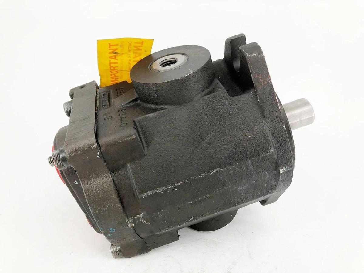 New Denison Hydraulics PV20-2R1D-C00 Piston Pump 029-09915-0 - No Box