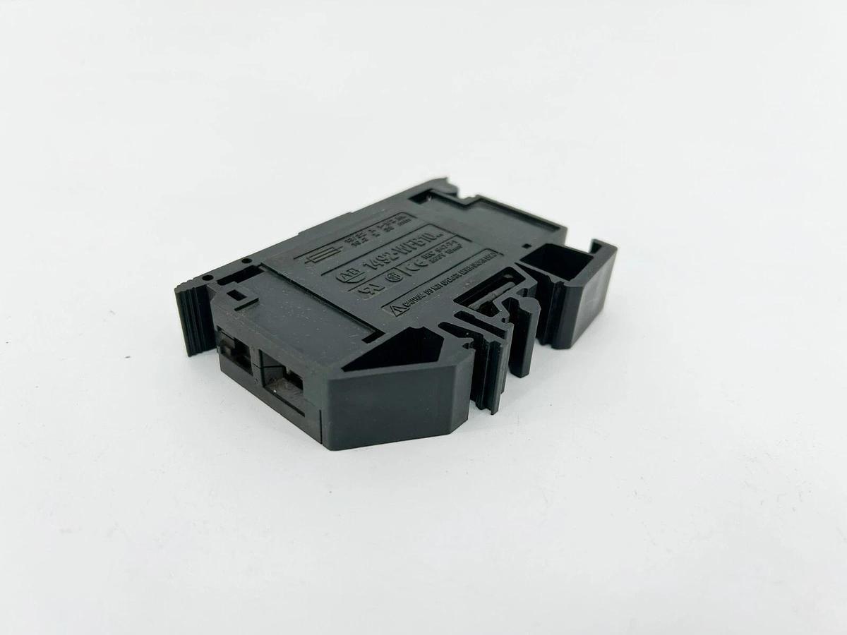 Lot of 4 New Allen Bradley 1492-WFB10 Fuse Block Holders