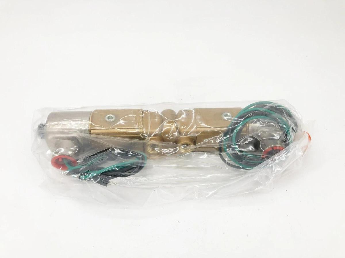 New Versa VGG-3321-C14-PC-A120 Air Valve 3-Way 2-Position Brass 120V 60Hz