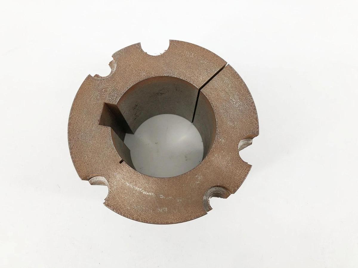 New Dodge 3535 X 2-3/4 KW Taperlock Bushing 117226