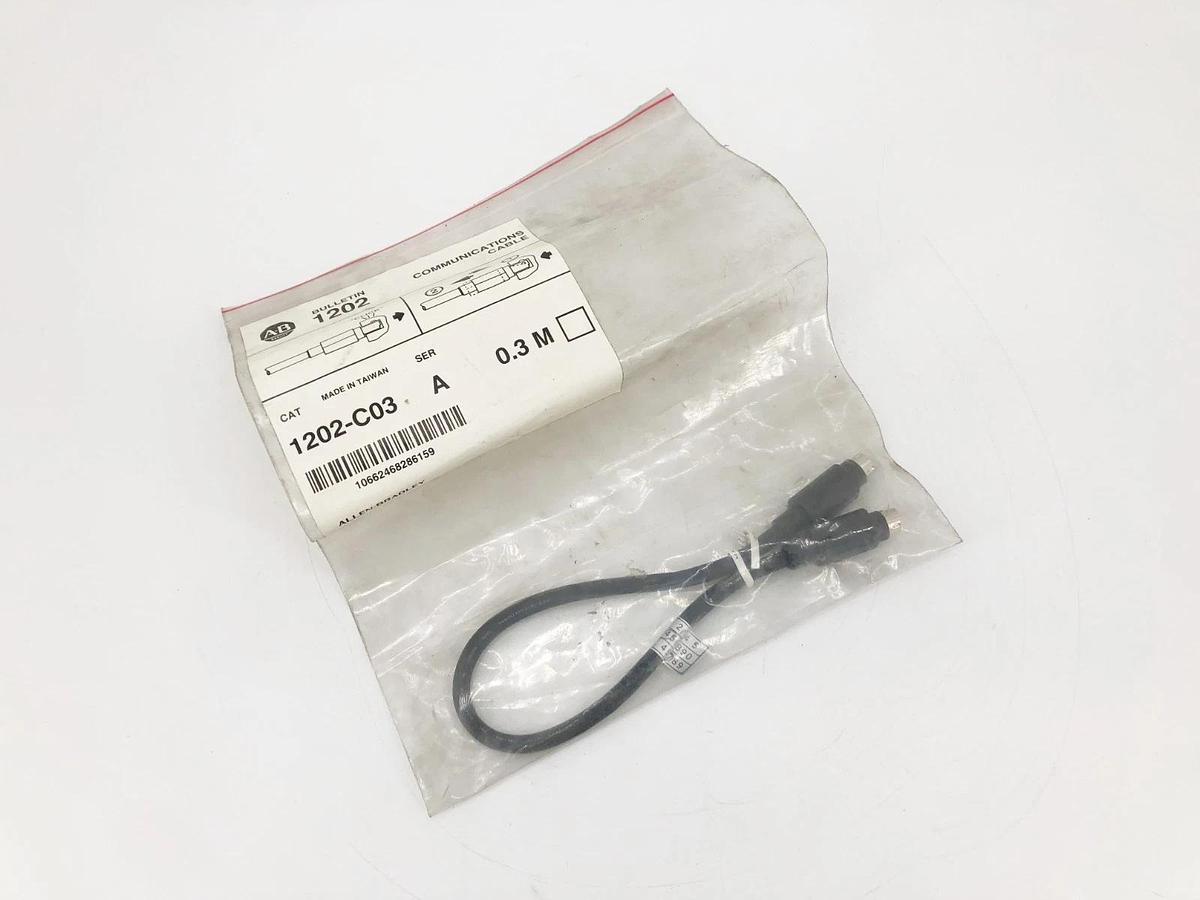 New Allen Bradley 1202-C03 Ser. A Communications Cable 0.3M