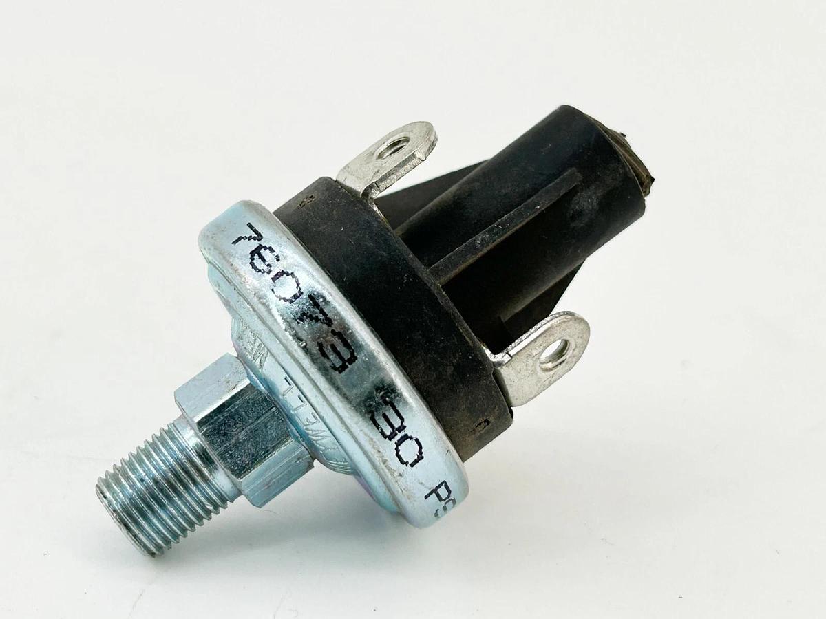 New Honeywell 76073 Pressure Switch 30 PSI W/O Box
