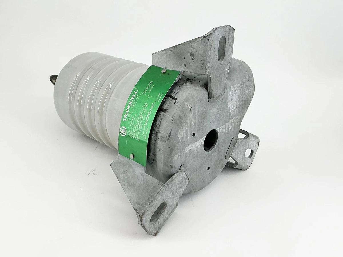 New General Electric 9L12TGB009 Tranquell Surge Arrester 50/60Hz 7.65kV RMS