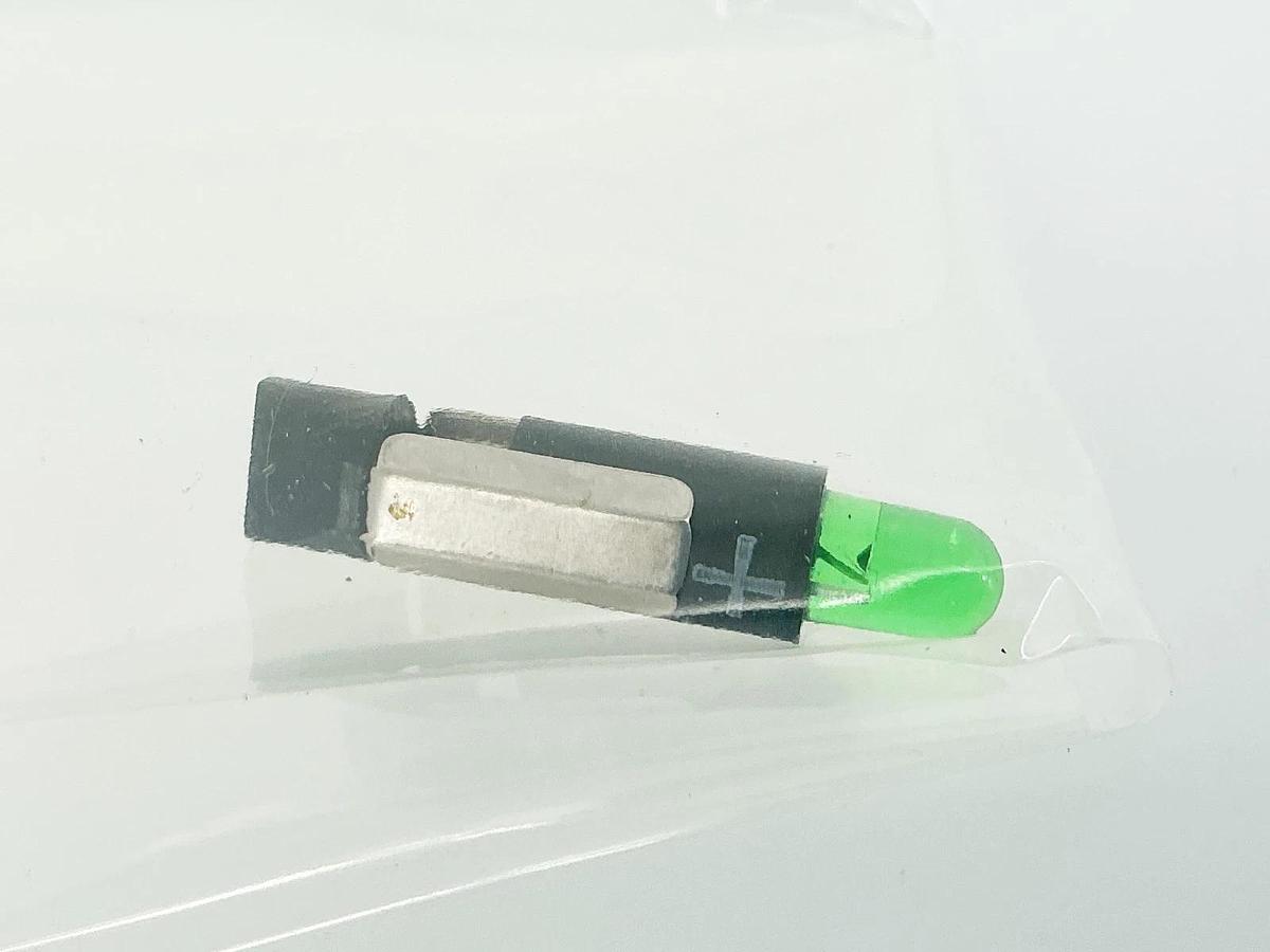 New Lot of 2 Asco 343978-003 Lamp LED Slide Base Green 104760