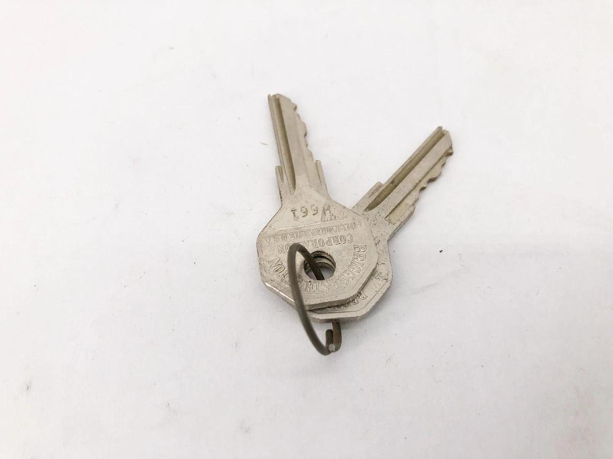 New Cutler-Hammer 10250T15237 Selector Switch w/ Keys 3-Position
