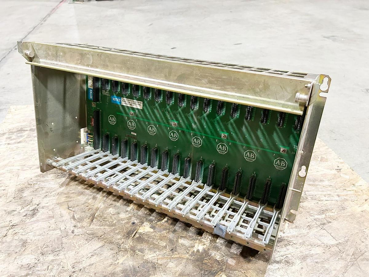 Used Allen Bradley 1771-A4B I/O 16 Slot PLC Chassis Rack 24A 5.25VDC