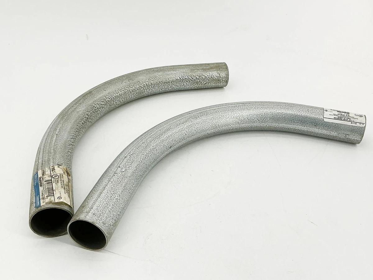 New Lot of 2 Thomas & Betts 2112 1-1/4"X 90 Degree EMT Elbow