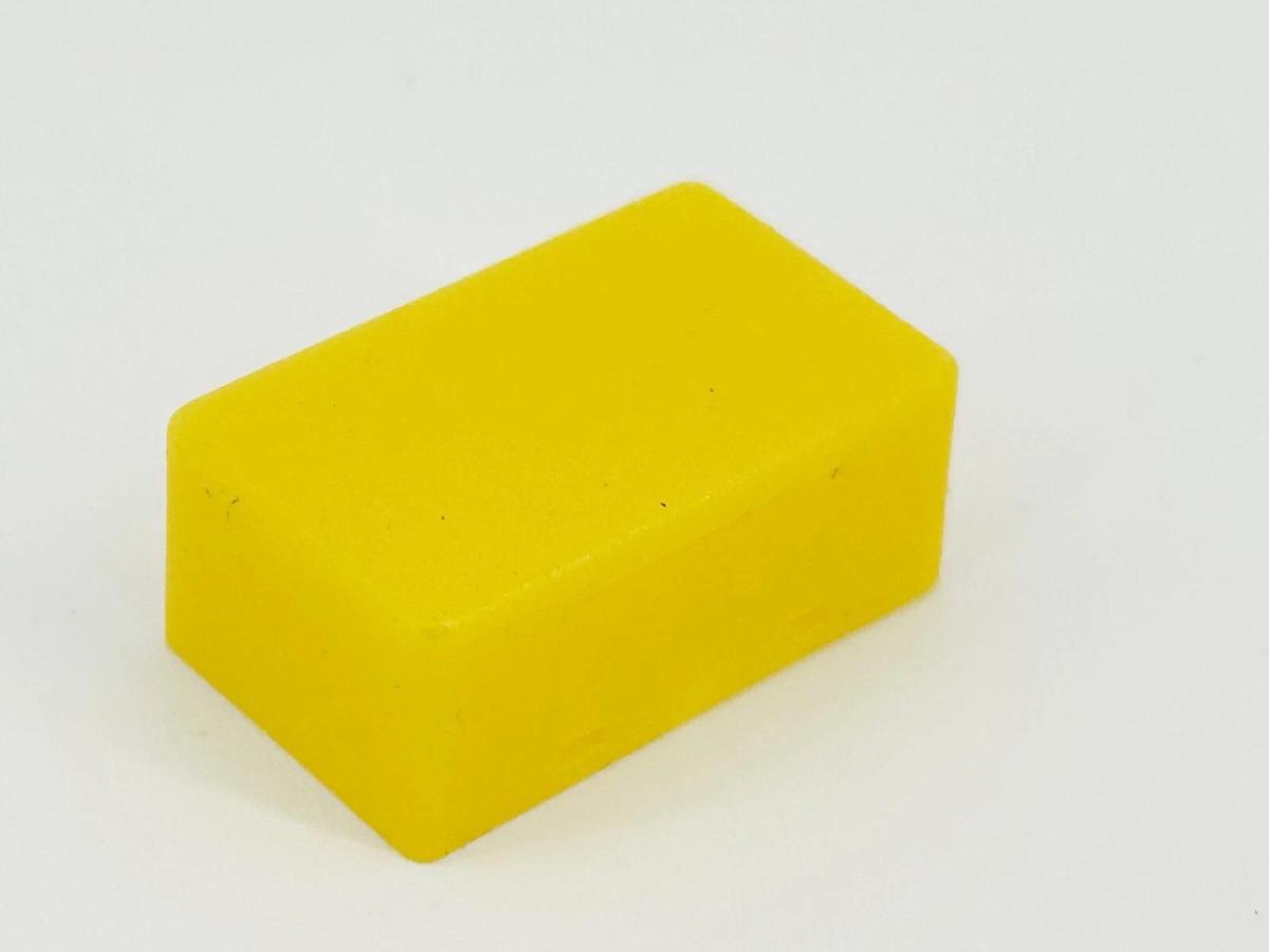 New Lot of 20 Honeywell AML51-H10Y Unsealed OI-PB Switch Yellow