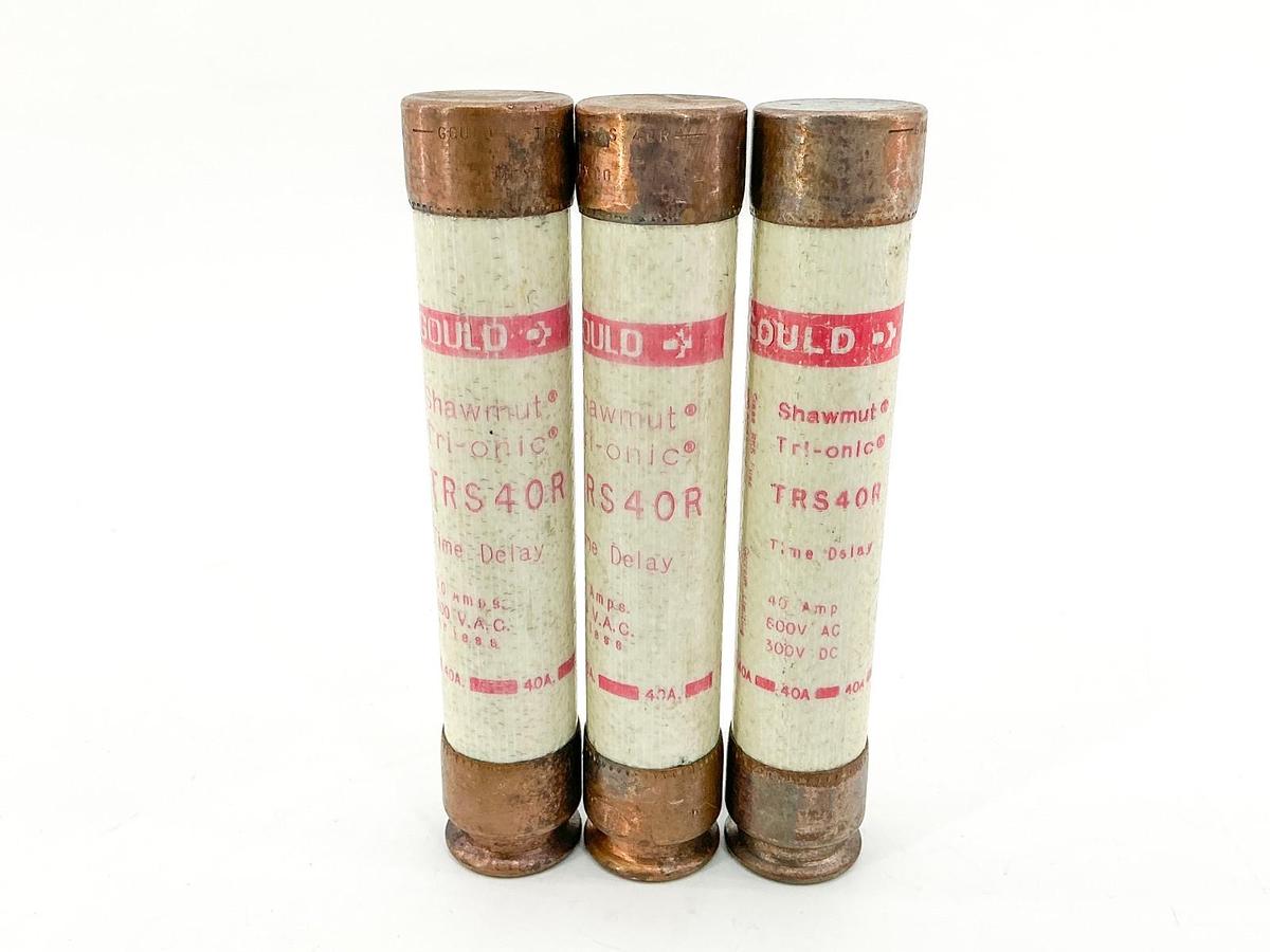 New Lot of 3 Gould TRS40R Time Delay Fuses 40A 600VAC 300VDC Class RK5 - No Box