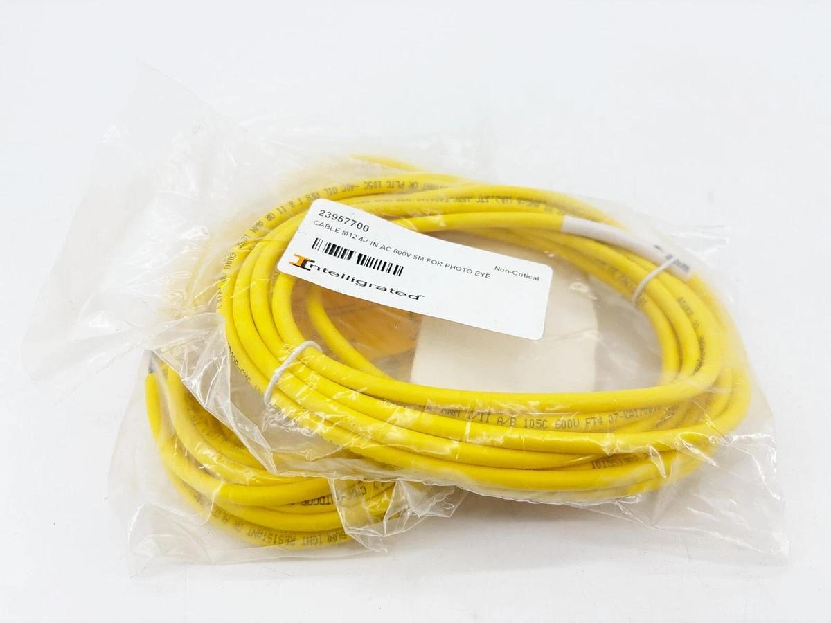 Lot of 2 New Turck KB4T-5/S1050 Cordsets for Actuators/Sensors 5m Length U-58390