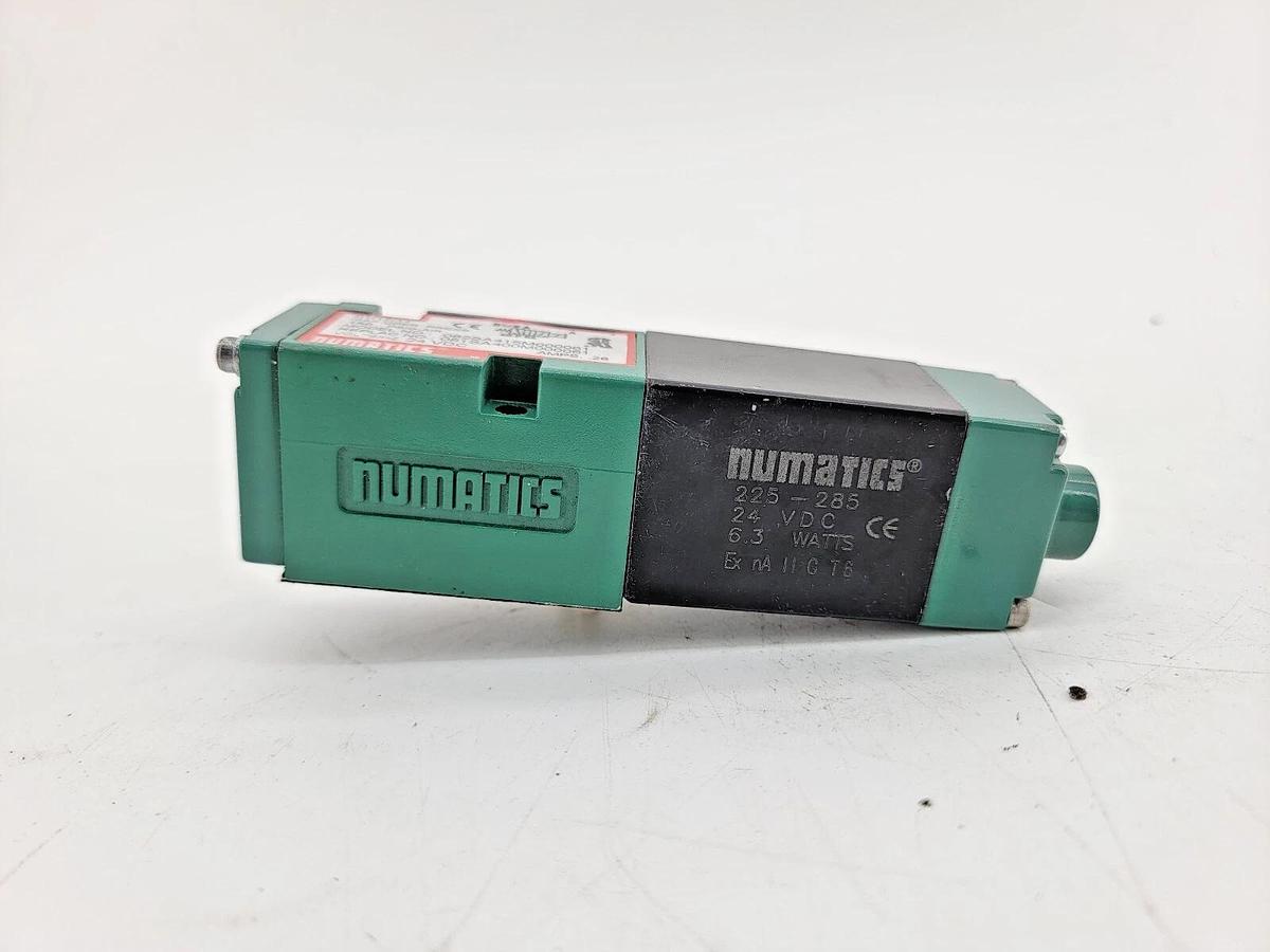 Used Numatics 081SA400M000061 Solenoid Valve 24VDC 150PSIG-Air No Manifold