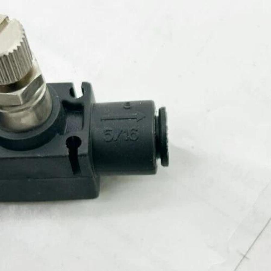 New Lawson Legris 62251 Flow Control Union, 5/16" (8mm) Tube OD, 145psi