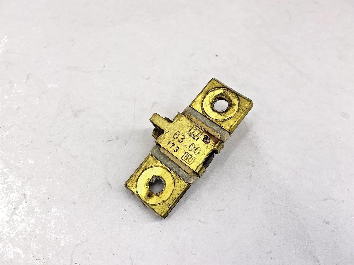 Used Lot of 4 Square D B3.00 Overload Relay Thermal Unit