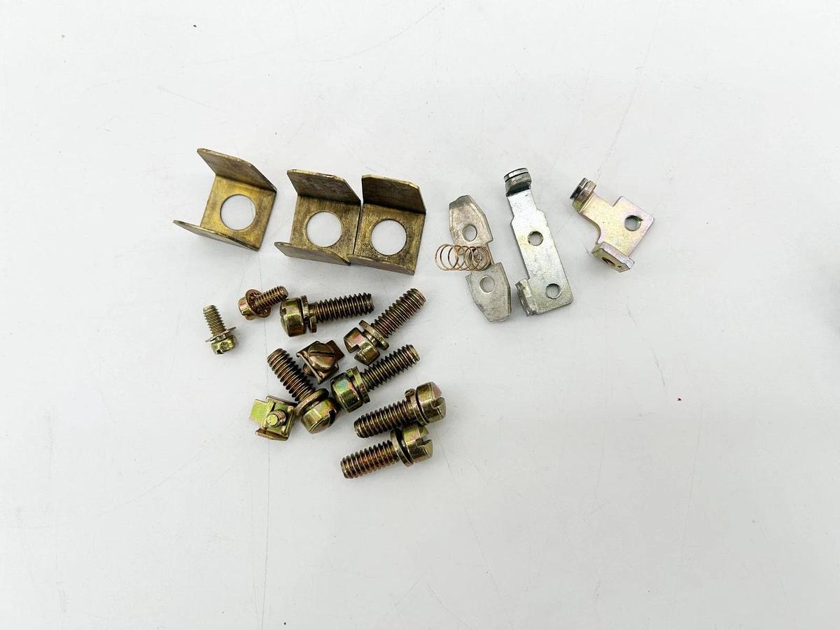 Used Repco 9643CG Contact Kit GE CR7006 Replaces 6960067G1 Size 5 3-Pole