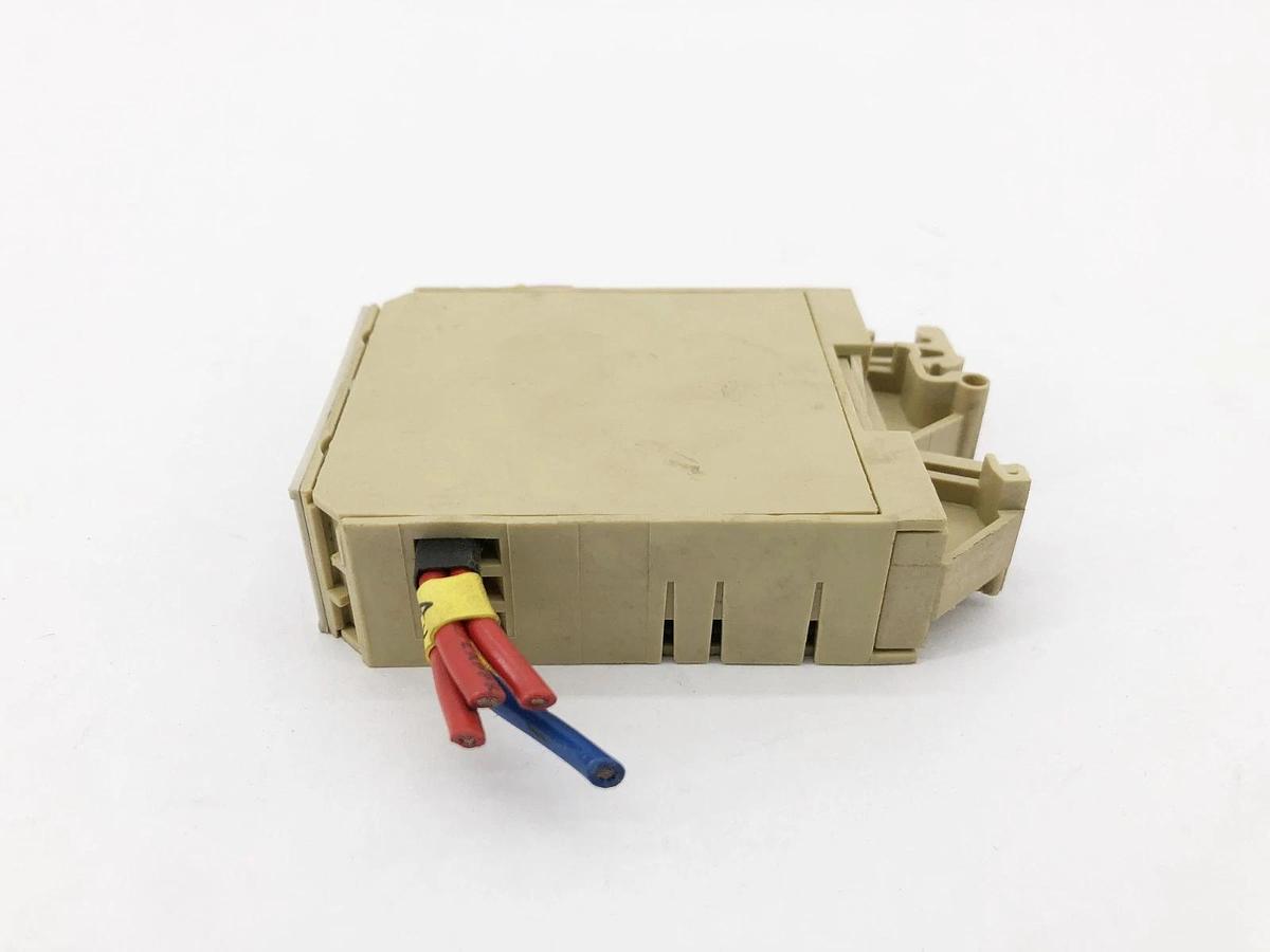 Used Weidmuller 117406 Relay Module EGO3 Octocoupler 12-28V