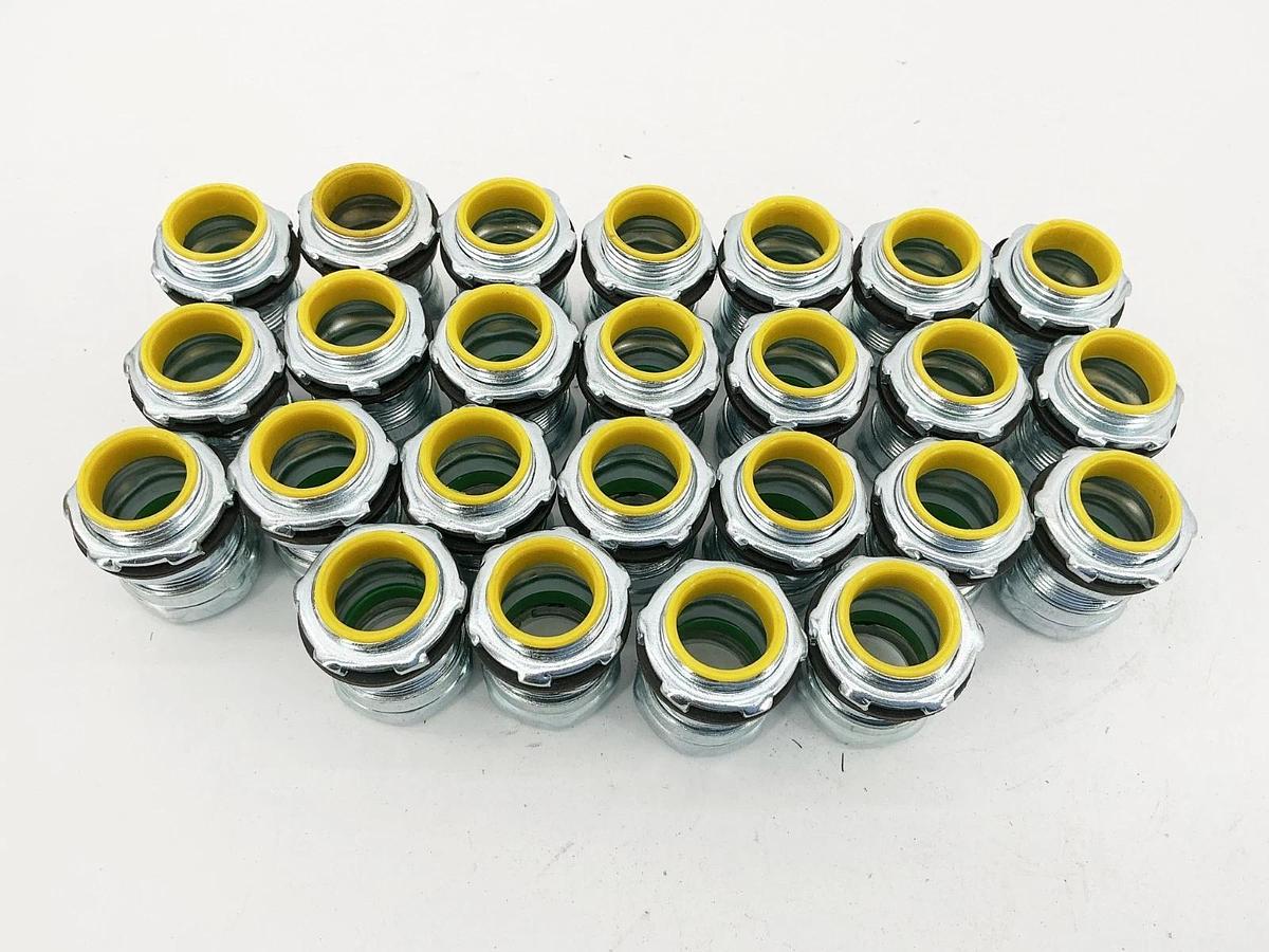 New Box of 25 BPT Fittings 251-SRTI Raintight EMT Connector 3/4"