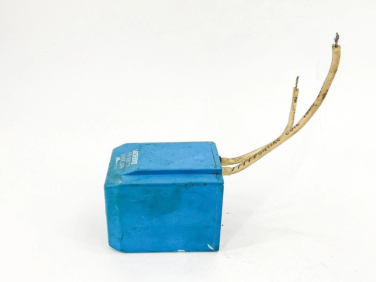Used Vickers 508173 Solenoid Coil 24V 30W