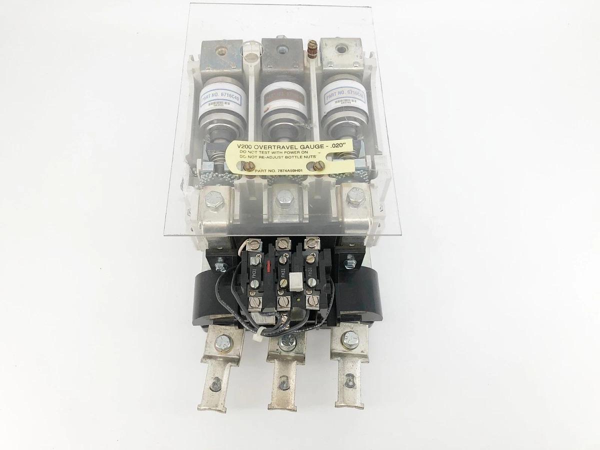 New Westinghouse V200M5CJC Vacuum Starter Size 5 110/120V 270A No Lugs - No Box