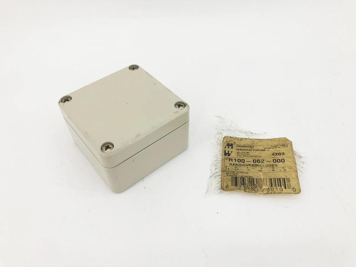 New Hammond R100-062-000 Aluminum Enclosure 2.6 x 2.6 x 1.6"