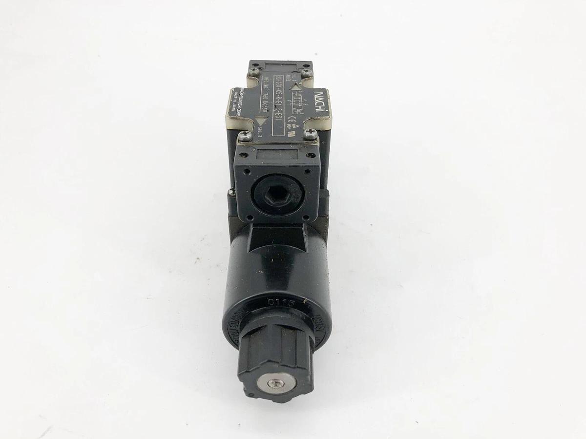 New Nachi SS-G01-C5-R-E115-E31 Directional Control Valve 760 D0380 - No Box