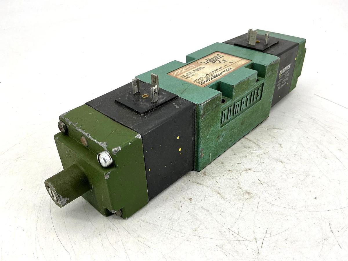 Used Numatics 554SS4006011B30 Solenoid Valve 150PSIG-Air 0.30A 110/120V 50/60HZ
